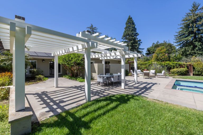 195-51-toyon-road.84212.p4k.075